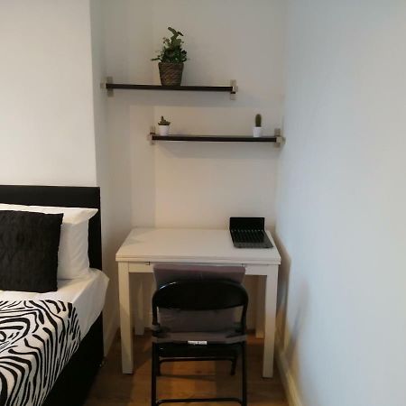 Dream Time Apartments-Aqua Suite Londen Buitenkant foto