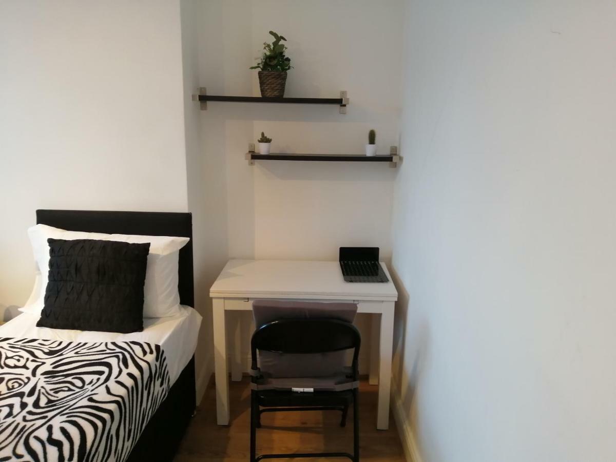 Dream Time Apartments-Aqua Suite Londen Buitenkant foto