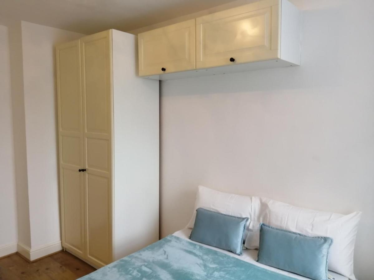 Dream Time Apartments-Aqua Suite Londen Buitenkant foto